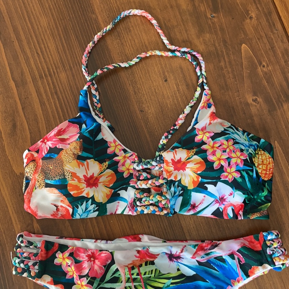 SHEIN floral bikini - Picture 2 of 6